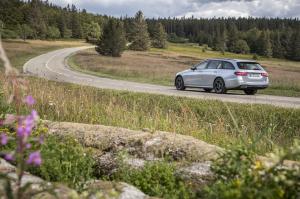 Mercedes-Benz E300 de 4Matic AMG Line Estate 2020 года  (WW)